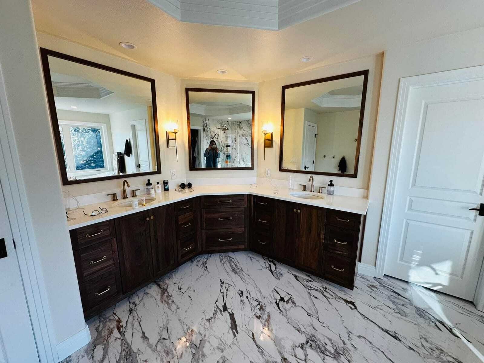 bathrrom img-34_processed_by_imagy-geotagged